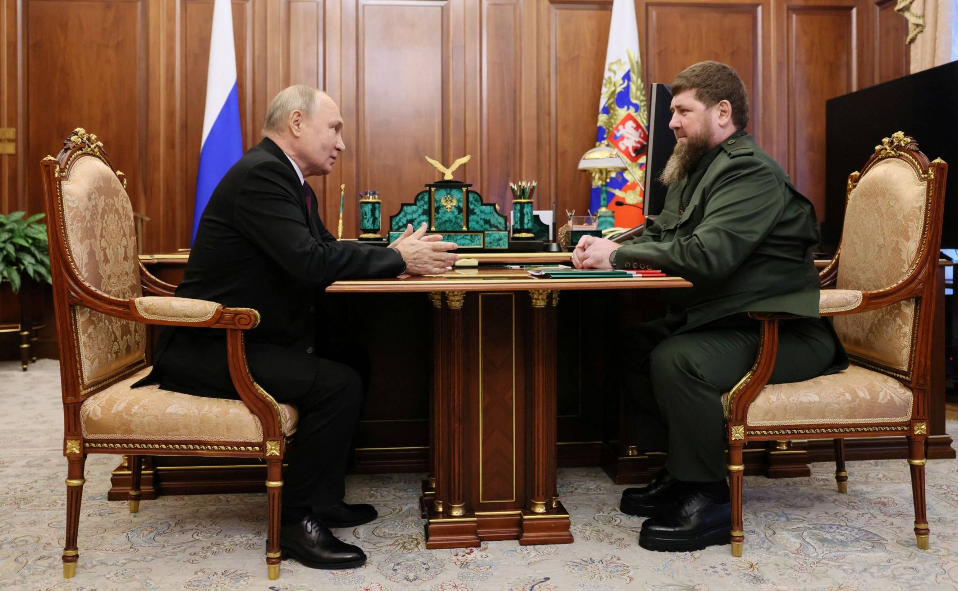 正网皇冠信用网_卡德罗夫病情恶化安排“后事”!普京拒绝少年亚当接班请求正网皇冠信用网,车臣要出大问题了