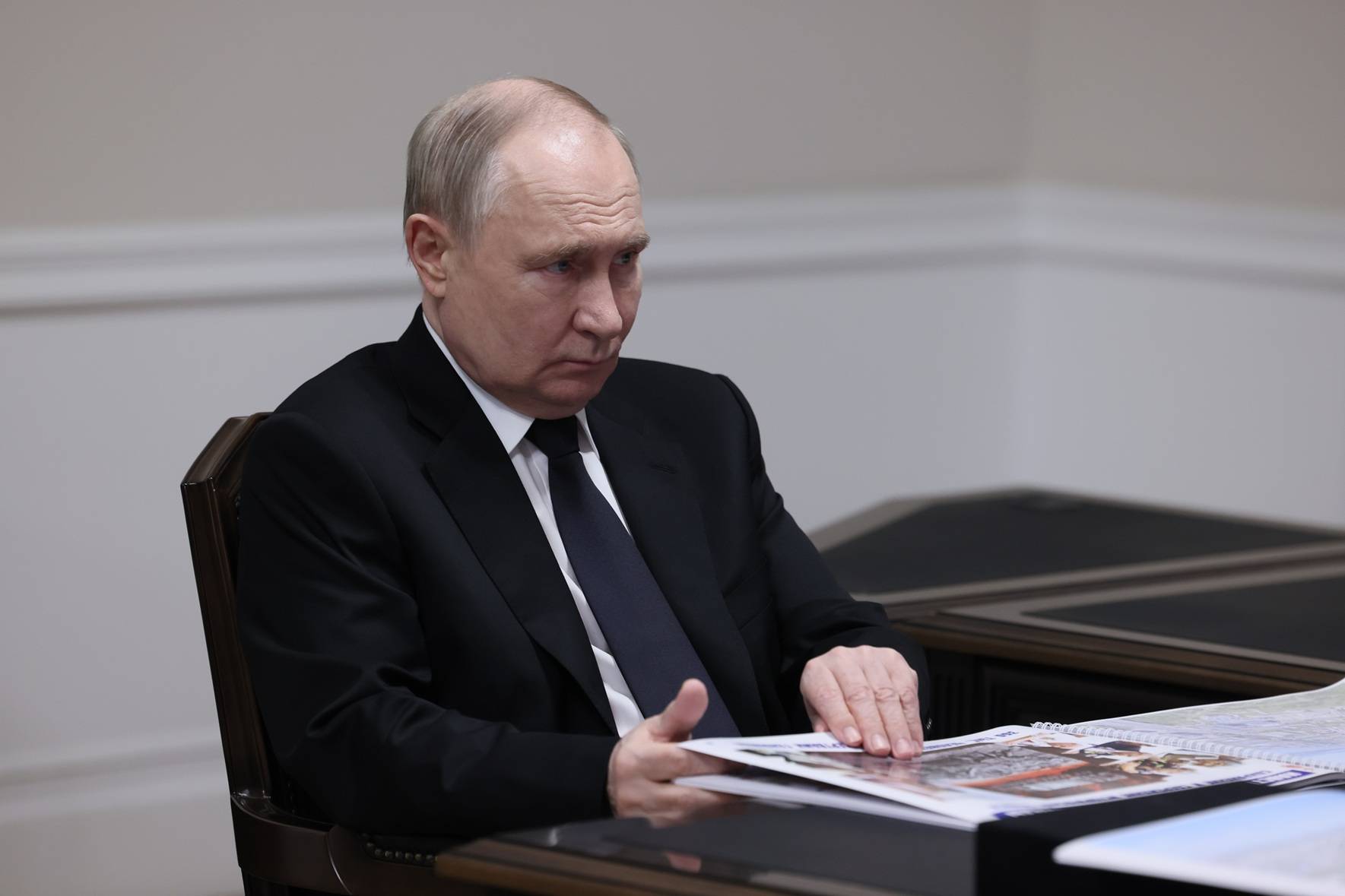 美洲杯足球賽_普京:俄罗斯被骗了!乌军:摧毁俄军“铠甲”防空导弹系统美洲杯足球賽,三架直升机!乌议会称正在起草选举相关法案