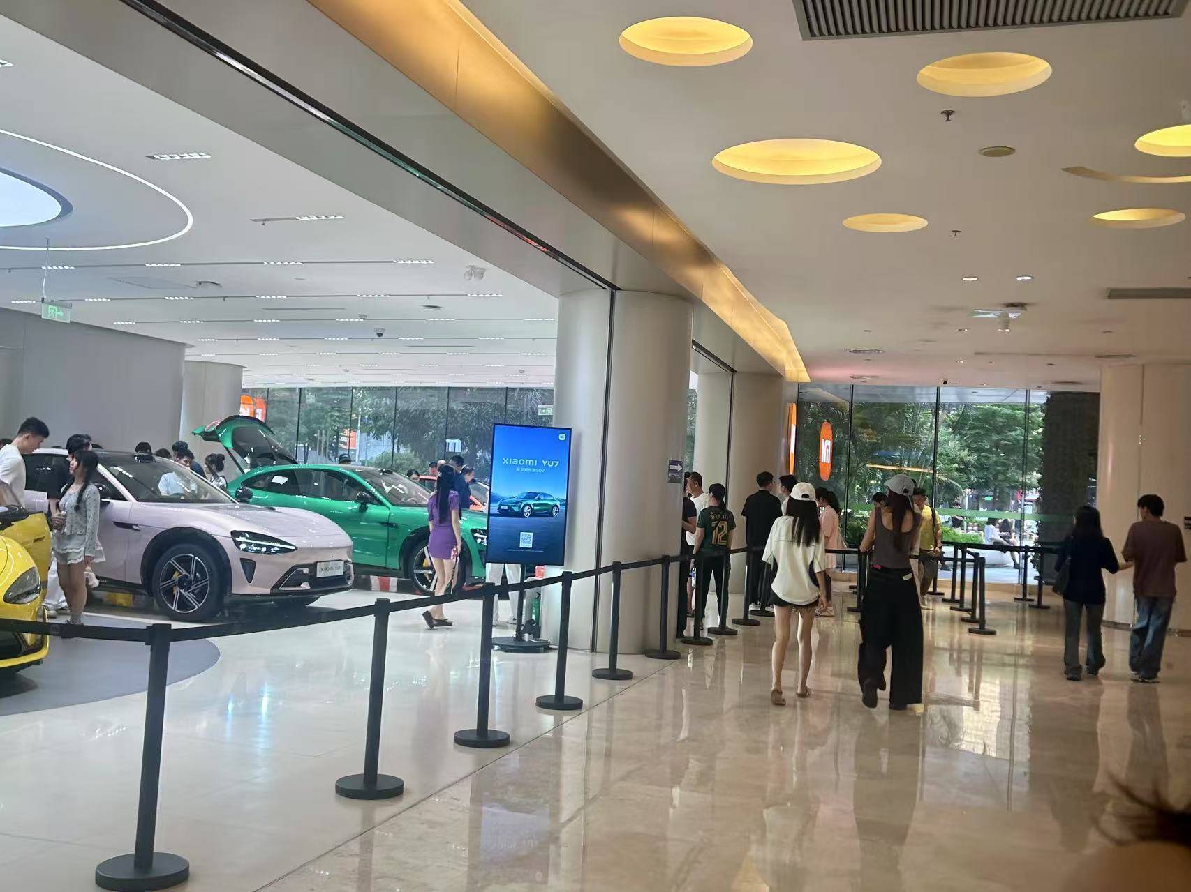 甲府风林 v 爱媛_小米YU7上市72小时：“锁单+1”刷屏工作群甲府风林 v 爱媛，提车时间最长超一年，雷军直面“产能挑战”？