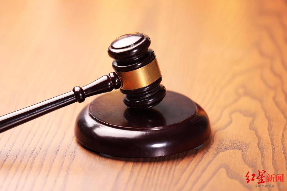 怎么注册皇冠信用网_索要手机无果怎么注册皇冠信用网,两男孩竟将14岁男孩打伤住院!法院判打人者共赔偿1.4万