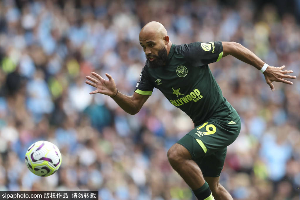 皇冠信用网登0123出租
_曼联夏季转会风暴:锋线引援悬念与鲁本·阿莫林的战术布局