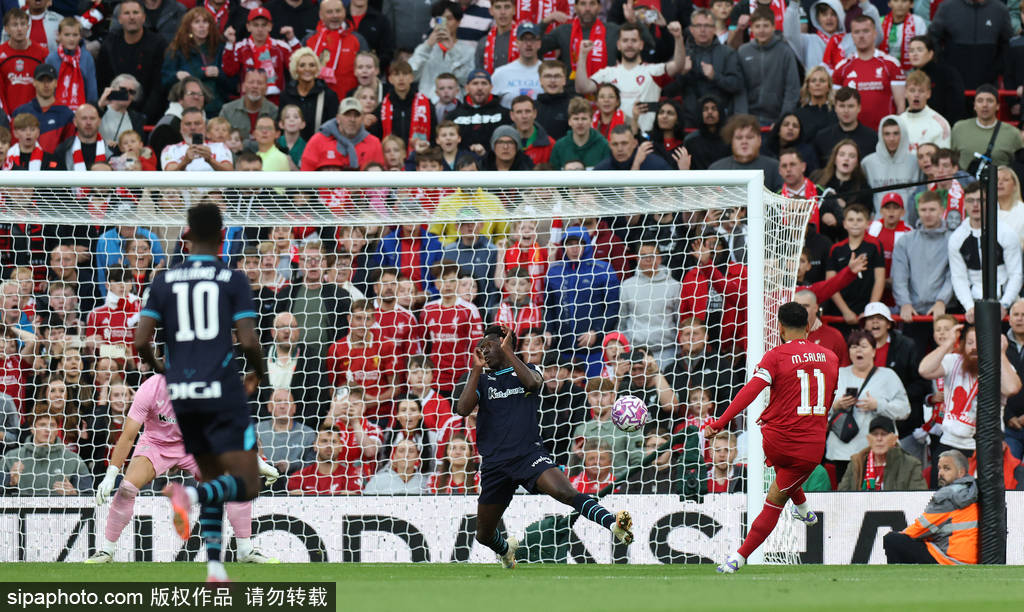 皇冠皇冠足球平台_热身赛-努涅斯建功萨拉赫破门 利物浦一夜双杀毕尔巴鄂