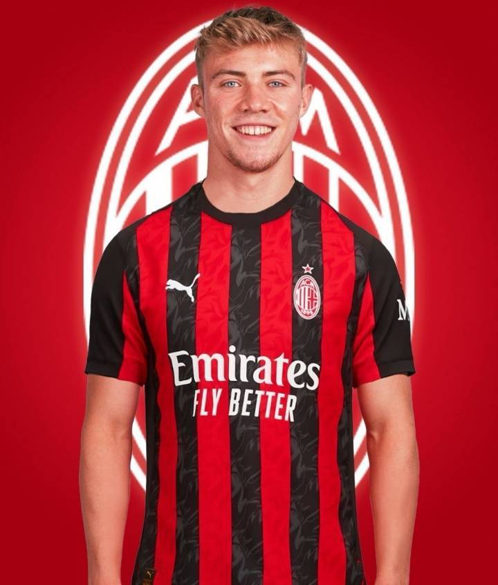 皇冠皇冠平台_终于松口皇冠皇冠平台!记者:霍伊伦同意加盟米兰!600万镑租借费+4000万买断