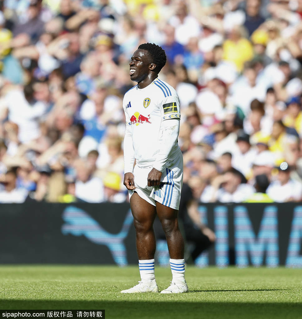 五大联赛2025赛季开赛时间
_新援闪耀圣西罗五大联赛2025赛季开赛时间
,米兰2-0战胜巴里:技术与战术的完美结合