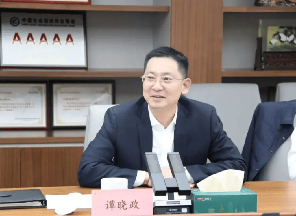 皇冠会员如何申请
_遂宁市委原常委、射洪市委原书记谭晓政任四川省交通厅副厅长