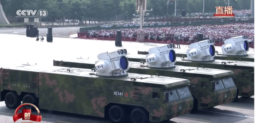 皇冠代理註冊_激光武器亮相阅兵场皇冠代理註冊,专家称其不到1秒可摧毁来袭导弹无人机