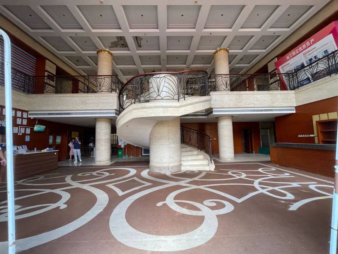 皇冠会员如何申请
_3256平米别墅288万起拍皇冠会员如何申请
，单价不到900元，内景配置曝光，目前0人报名；拍卖商回应：在开发商名下，想通过拍卖吸引更多人参与