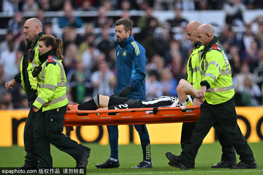 足球外盘在哪买
_约克雷斯的绝佳表现：阿森纳4-0马竞全场最佳球员的背后故事与战术解析