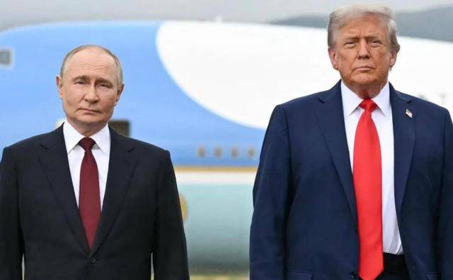 皇冠信用網可以占几成
_普京拒绝后皇冠信用網可以占几成
,特朗普叫停普特会!12国倒戈,泽连斯基决定停火?