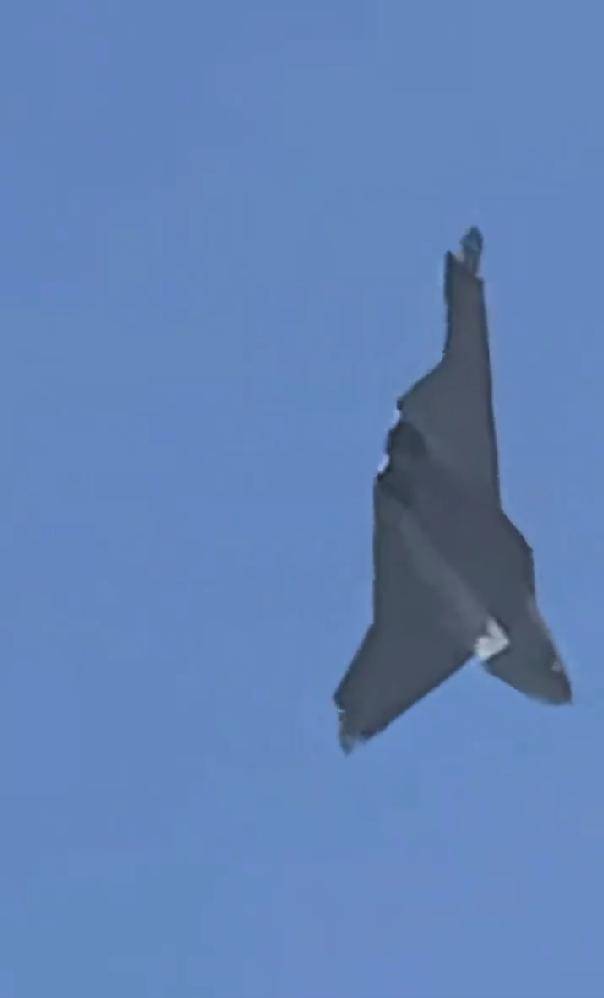 怎么注册皇冠信用盘
_无空速管怎么注册皇冠信用盘
，疑似第二架歼-50：美国精神胜利法，新六代机东亚决战