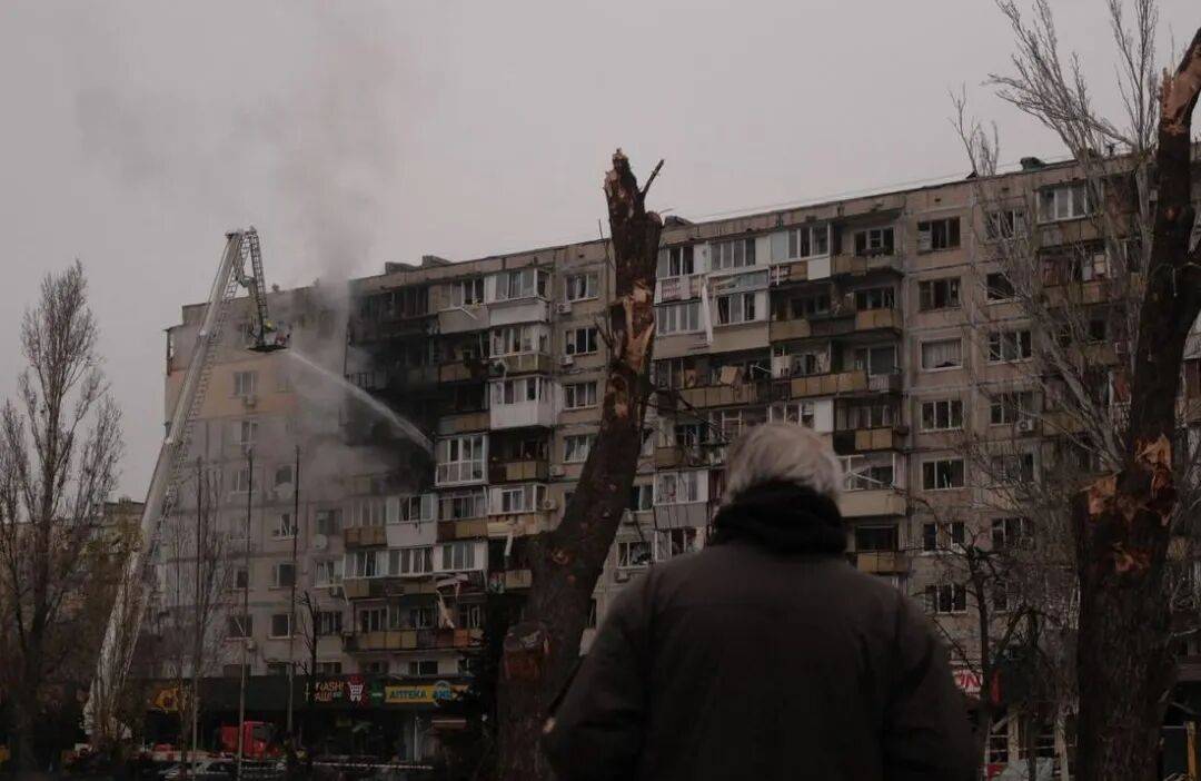 皇冠信用登123出租
_俄乌皇冠信用登123出租
,突发!泽连斯基:俄发射约36枚导弹近600架无人机,致乌3人死亡