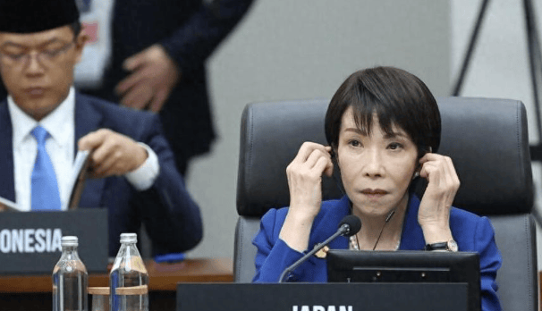 皇冠信用网开户
_打破沉默！高市早苗一锤定音皇冠信用网开户
，500枚导弹将部署， 美国是“幕后黑手”？中俄早有准备，解放军严阵以待