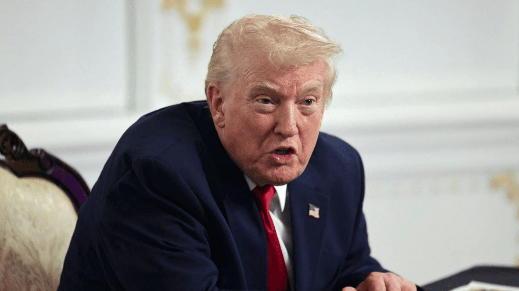 皇冠体育官网
_中国突破纪录!特朗普坐不住了皇冠体育官网
,打算另起炉灶,榜上必须得有中国