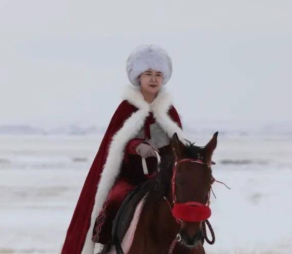 皇冠b盘
_官方证实:贺娇龙去世皇冠b盘
,年仅47岁