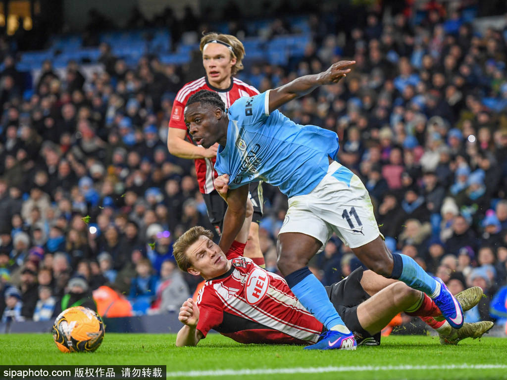 皇冠信用网平台
_曼市德比:曼联2:0胜曼城皇冠信用网平台
,卡里克战术再显神威