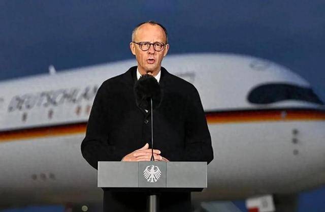 皇冠信用最新地址_在中国才待了不到一天皇冠信用最新地址，默茨就已经知道，有些东西特朗普给不了