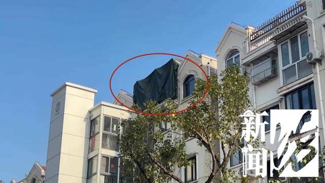 皇冠信用盘正网
_“连我妈在哪打拳都知道”!男子通过12345实名举报邻居违建后隐私被泄露皇冠信用盘正网
,谁干的?