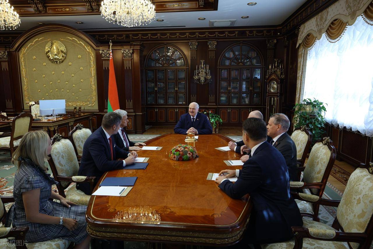皇冠信用网申请条件_白俄罗斯总统宣布皇冠信用网申请条件,准备好与美国达成一项“大协议”,美国无意干涉俄白关系!
